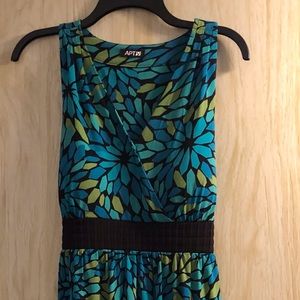 Apt 9 women’s dress.